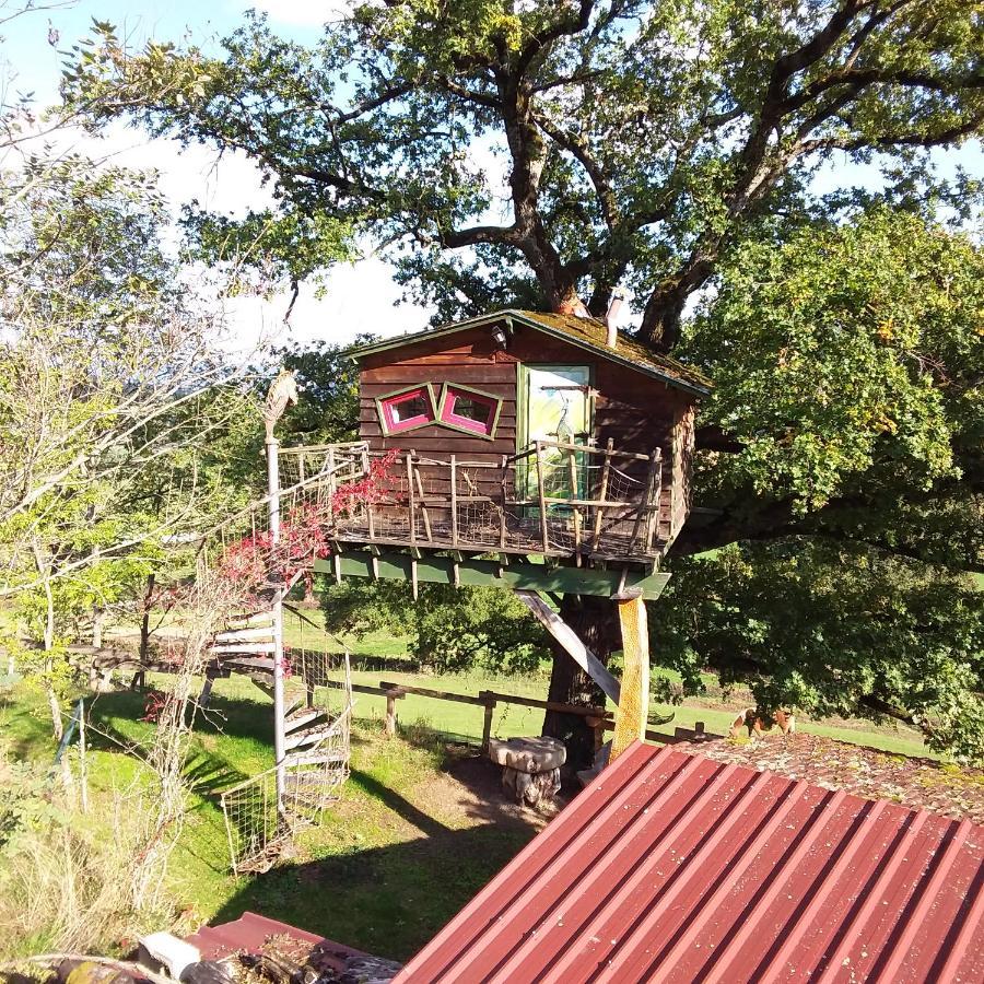 Village.Insolite Montagny-sur-Grosne 外观 照片