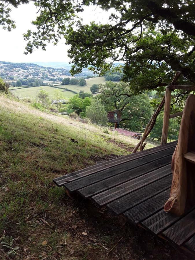 Village.Insolite Montagny-sur-Grosne 外观 照片